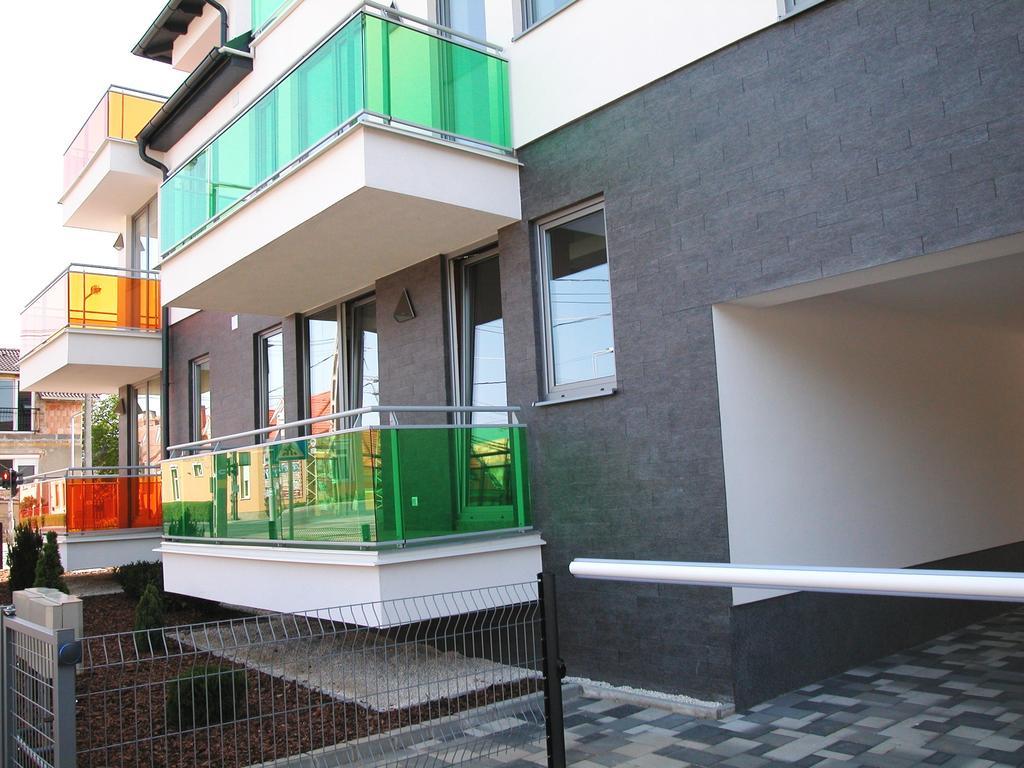 Labas-Haz Apartman Sarvar Room photo
